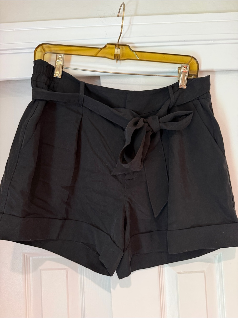 High-Waist Black Tie-Belt Women’s Bermuda Shorts